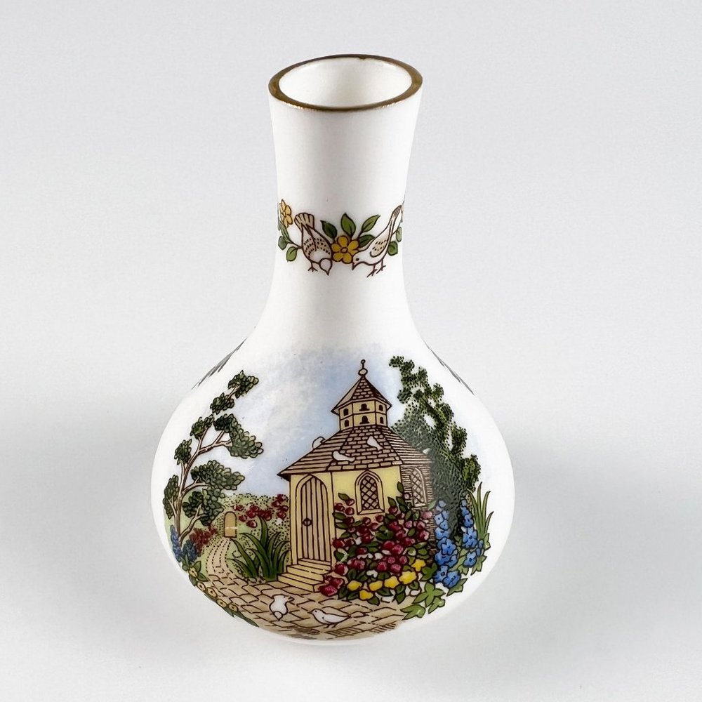 Vintage Spode Fine Bone China Miniature Garden Cottage Birds Cabinet Bud Vase